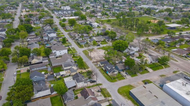 4819 Cetti Street, Houston, TX 77009