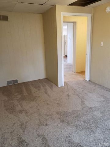 111 Henry Street, East Alton, IL 62024