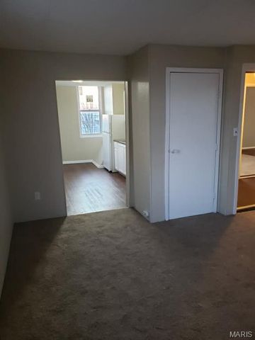 111 Henry Street, East Alton, IL 62024