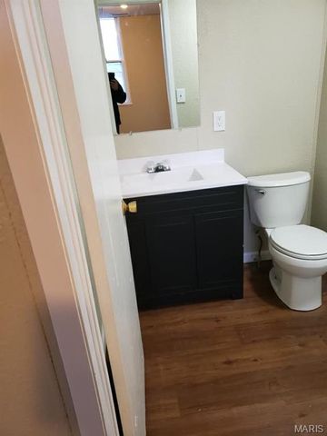 111 Henry Street, East Alton, IL 62024