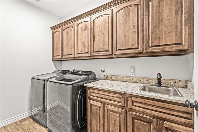 2429 Badlands Dr, Corpus Christi, TX 78414