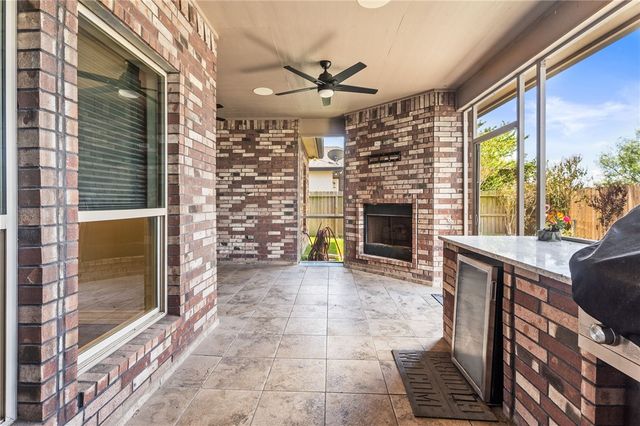 2429 Badlands Dr, Corpus Christi, TX 78414