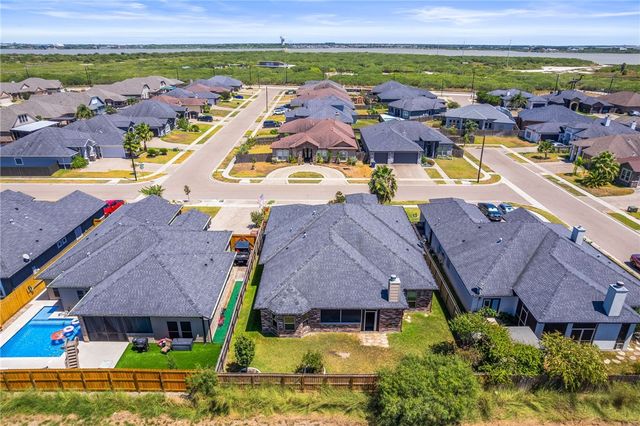 2429 Badlands Dr, Corpus Christi, TX 78414