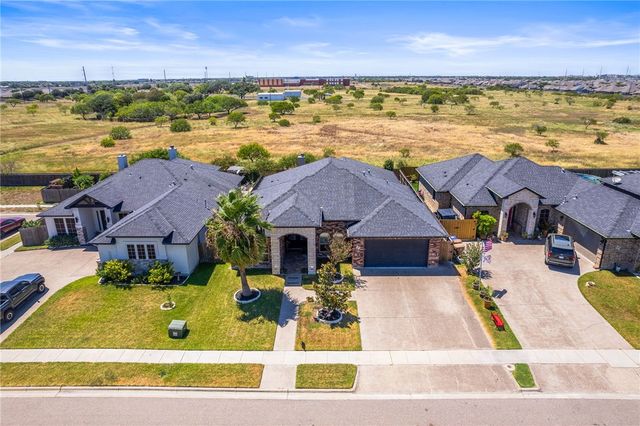 2429 Badlands Dr, Corpus Christi, TX 78414