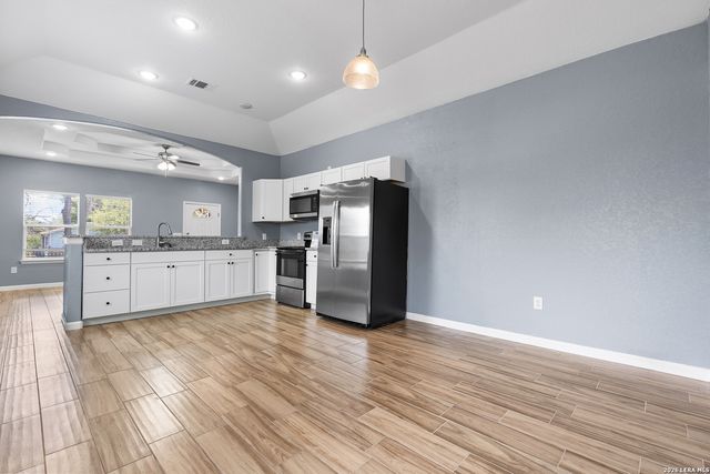 479 Corliss, San Antonio, TX 78220