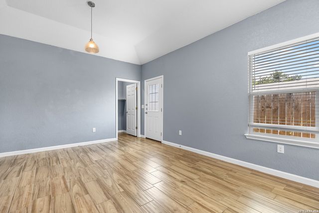 479 Corliss, San Antonio, TX 78220