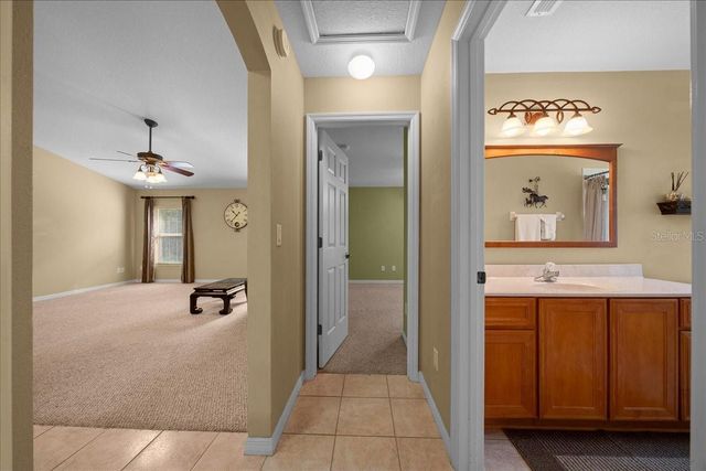 8479 SW 134TH AVENUE, Dunnellon, FL 34432
