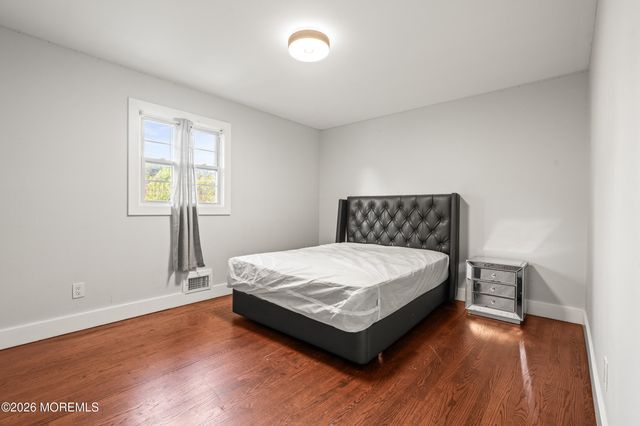162 W Palmer Avenue, West Long Branch, NJ 07764