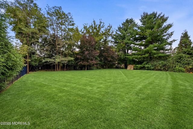 162 W Palmer Avenue, West Long Branch, NJ 07764