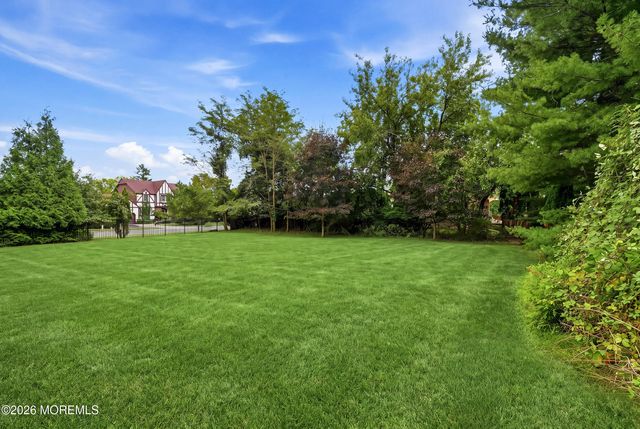 162 W Palmer Avenue, West Long Branch, NJ 07764
