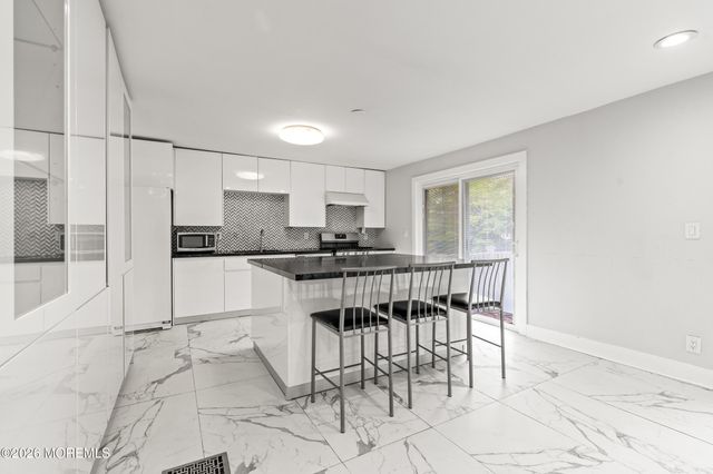 162 W Palmer Avenue, West Long Branch, NJ 07764