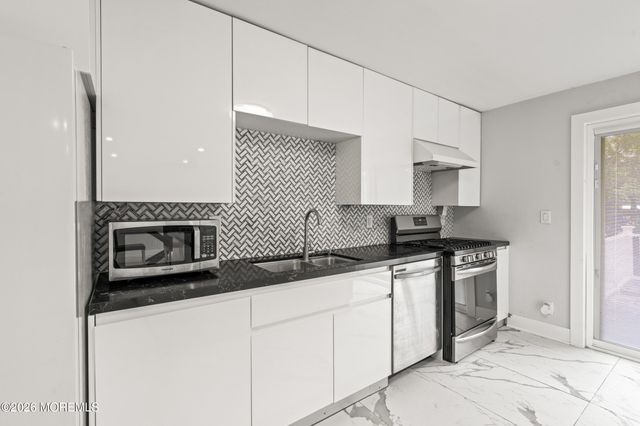 162 W Palmer Avenue, West Long Branch, NJ 07764