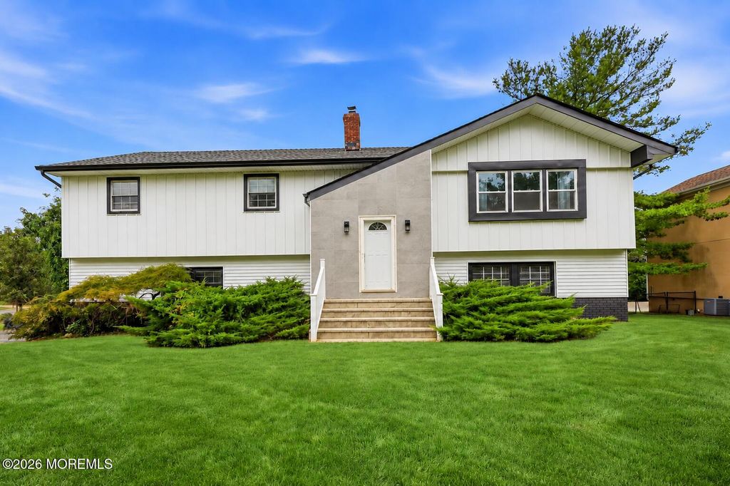 162 W Palmer Avenue, West Long Branch, NJ 07764