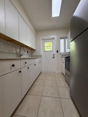 1621-1623 NE 16th Terrace NE, Fort Lauderdale, FL 33305