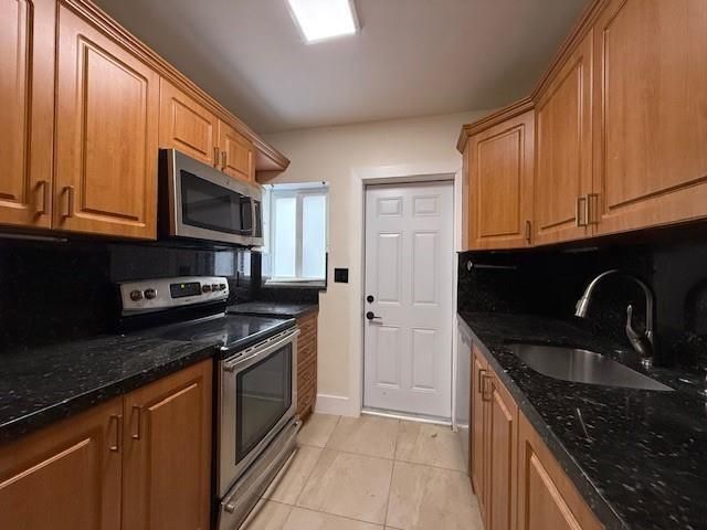 1621-1623 NE 16th Terrace NE, Fort Lauderdale, FL 33305