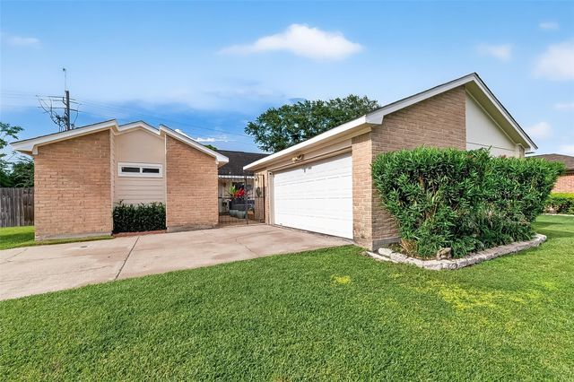 16426 Moary Firth Drive, Houston, TX 77084