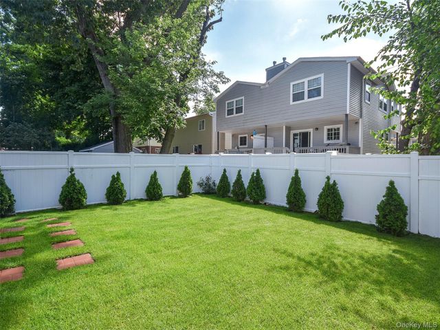 59A Hickory Road, Port Washington, NY 11050