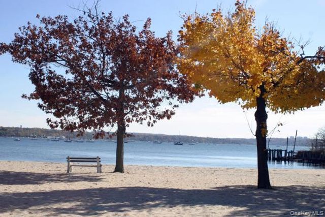 59A Hickory Road, Port Washington, NY 11050