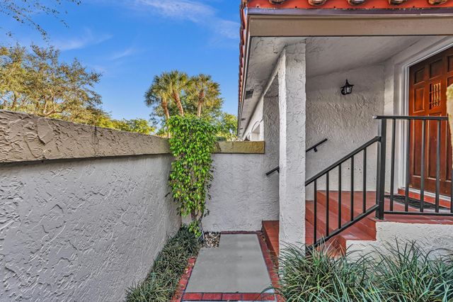 7718 La Mirada Drive, Boca Raton, FL 33433