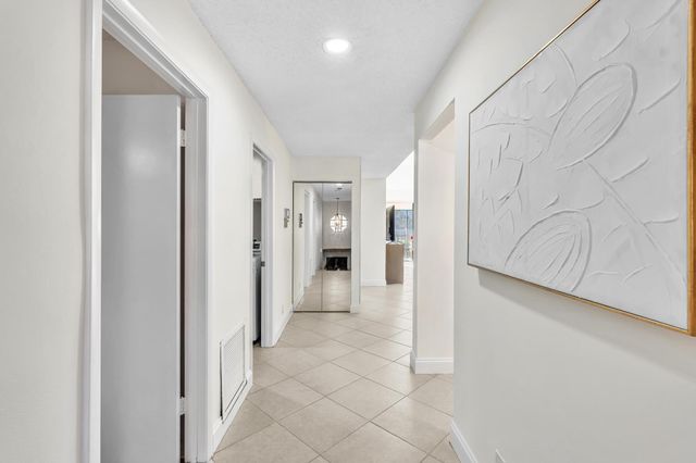 7718 La Mirada Drive, Boca Raton, FL 33433