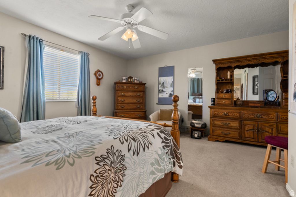 Image 25 of property listing at 2925 N 850 E, North Ogden, UT 84414