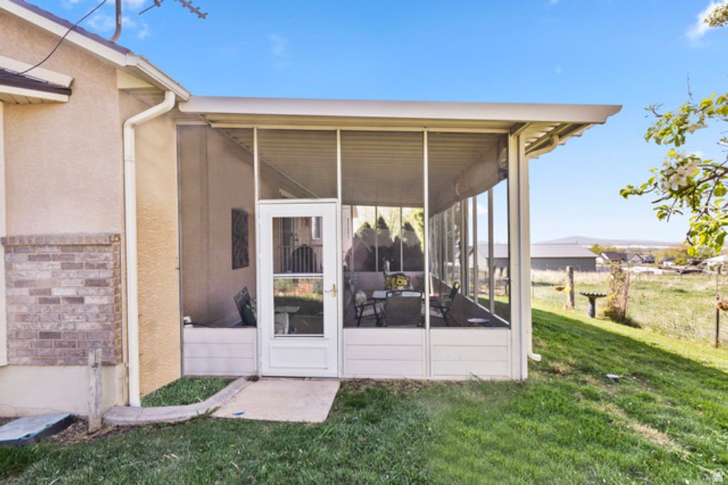 Image 34 of property listing at 2925 N 850 E, North Ogden, UT 84414