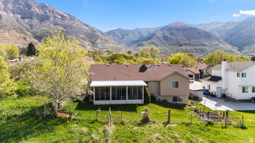 Image 36 of property listing at 2925 N 850 E, North Ogden, UT 84414