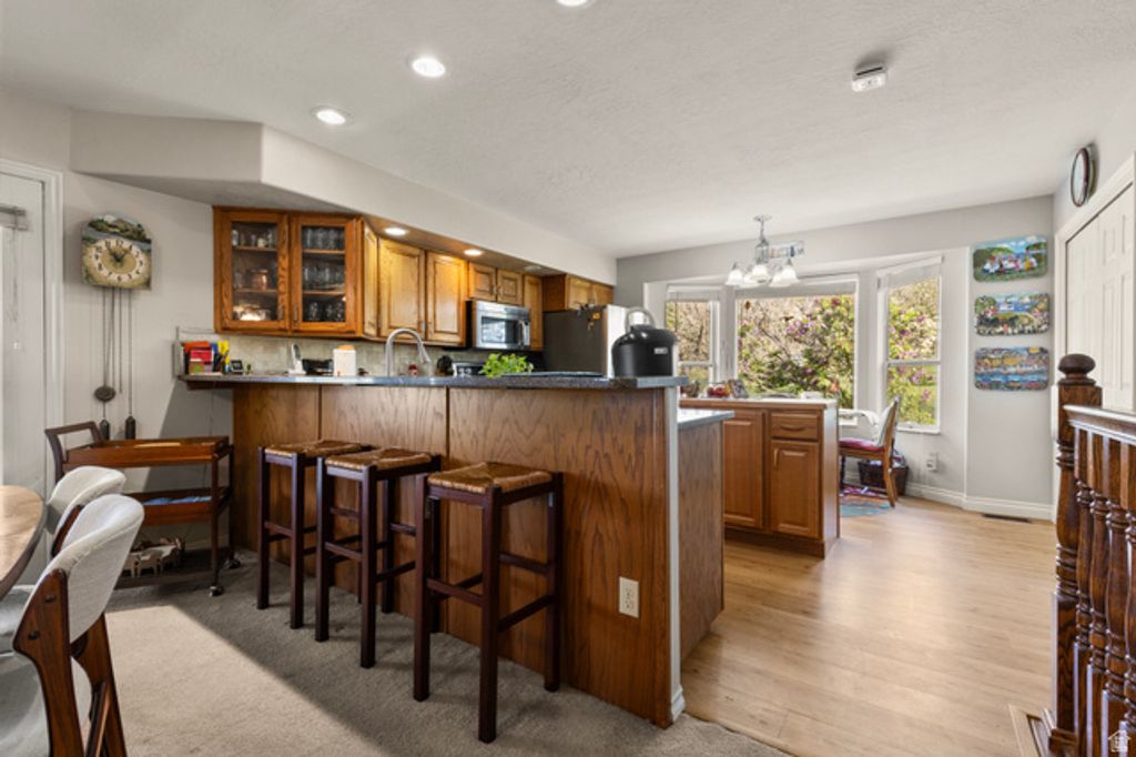 Image 9 of property listing at 2925 N 850 E, North Ogden, UT 84414