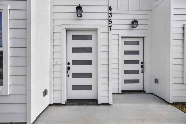 4357 Elmwood Street Unit B, Houston, TX 77051