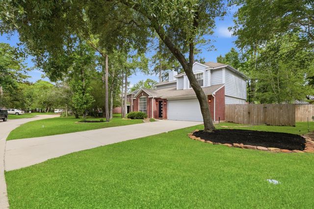 6 Hawkseye Place, The Woodlands, TX 77381