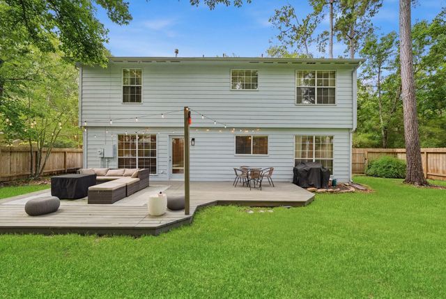 6 Hawkseye Place, The Woodlands, TX 77381