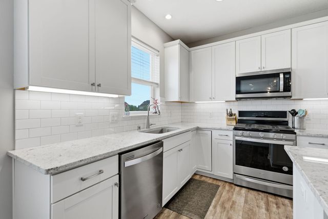 5505 Annapolis Lane N, Plymouth, MN 55356
