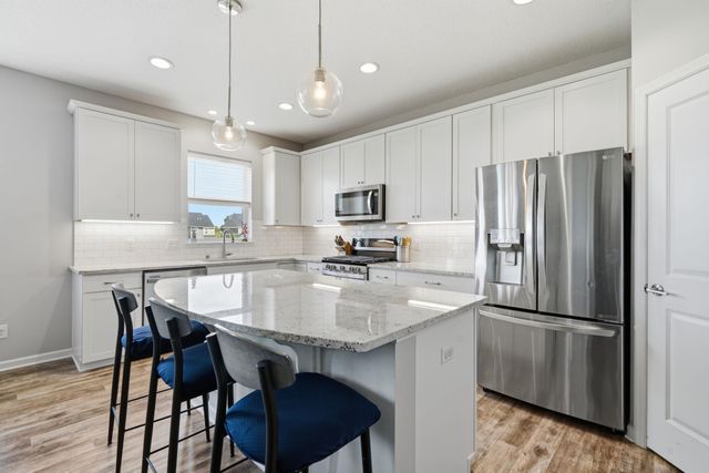5505 Annapolis Lane N, Plymouth, MN 55356