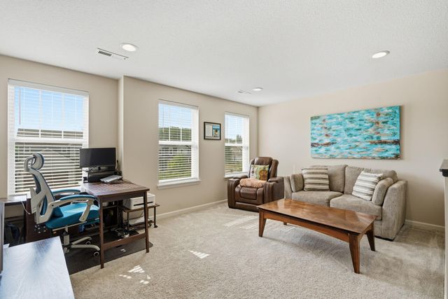 5505 Annapolis Lane N, Plymouth, MN 55356