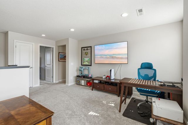 5505 Annapolis Lane N, Plymouth, MN 55356