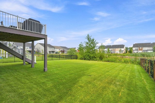 5505 Annapolis Lane N, Plymouth, MN 55356
