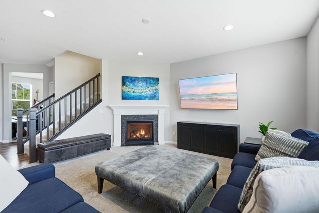 5505 Annapolis Lane N, Plymouth, MN 55356