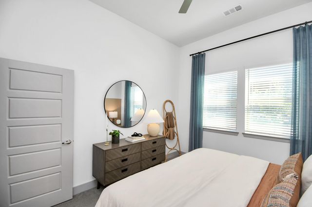 1617 Enid Street 477, Houston, TX 77009