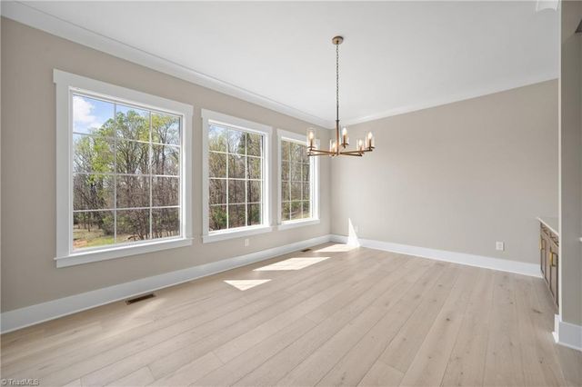 3973 Valley View Circle, Clemmons, NC 27012