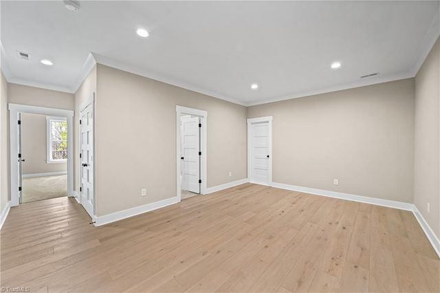3973 Valley View Circle, Clemmons, NC 27012