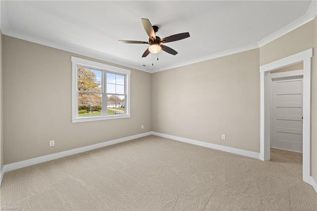 3973 Valley View Circle, Clemmons, NC 27012