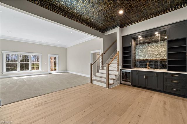3973 Valley View Circle, Clemmons, NC 27012