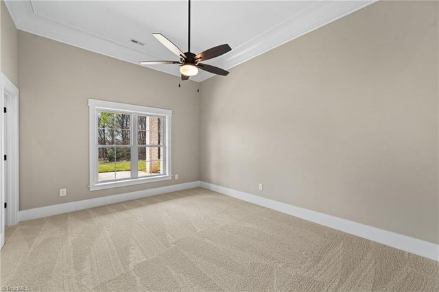 3973 Valley View Circle, Clemmons, NC 27012