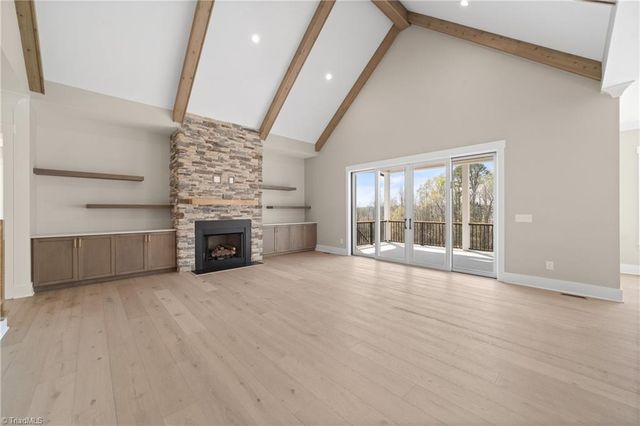 3973 Valley View Circle, Clemmons, NC 27012