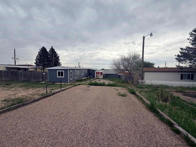 711 WALTERSCHEID BL, Cheyenne, WY 82007
