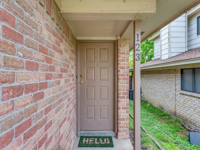 123 - 121 Allencrest Drive, White Settlement, TX 76108