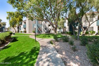13625 S 48TH Street 2, Phoenix, AZ 85044