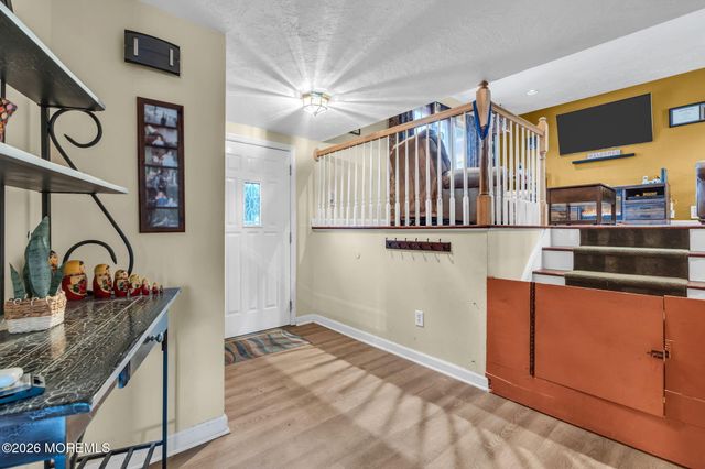 22 Princeton Drive, Jackson, NJ 08527