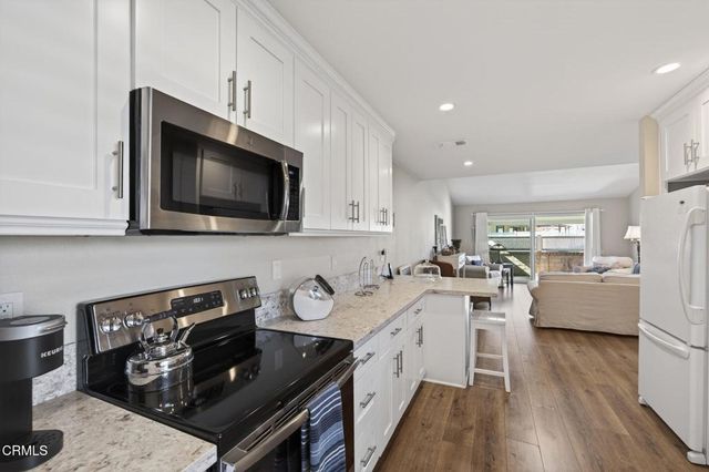 26102 Village 26, Camarillo, CA 93012