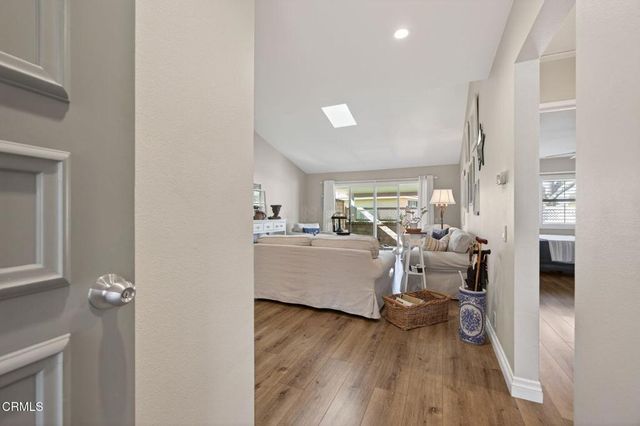 26102 Village 26, Camarillo, CA 93012